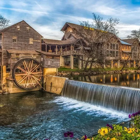Villa 100 Mile View Pigeon Forge Esterno foto